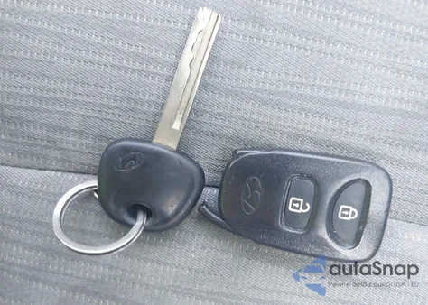 2017 Hyundai Accent Se z USA, uszkodzony, nr VIN KMHCT4AE6HU315858